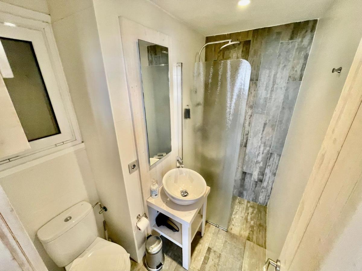 Market Suites Barcelona Bagian luar foto